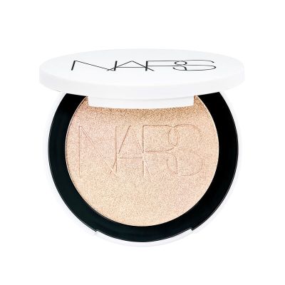 LIGHT REFLECTING LUMINIZING POWDER