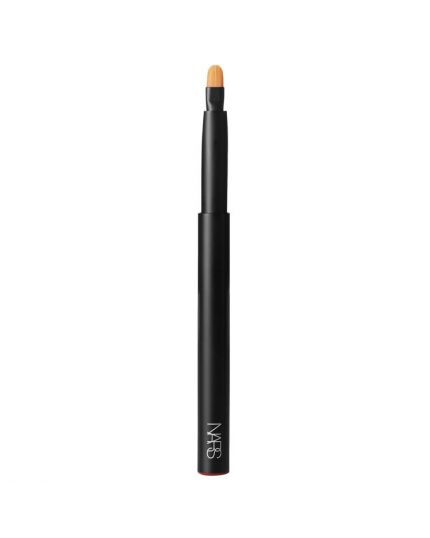 #30 PRECISION LIP BRUSH