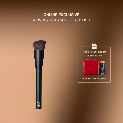 #17 CREAM CHEEK BRUSH